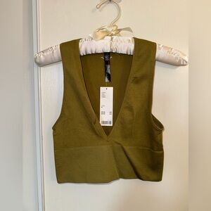 Urban Outfitters green  V-Neck Crop Top